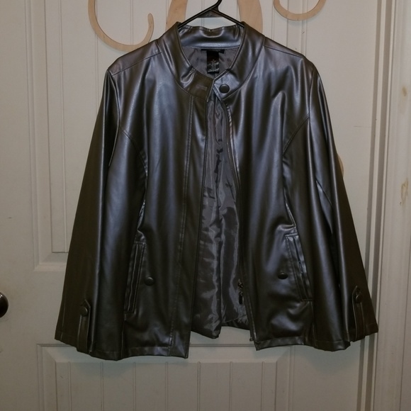 jacket - Picture 2 of 3